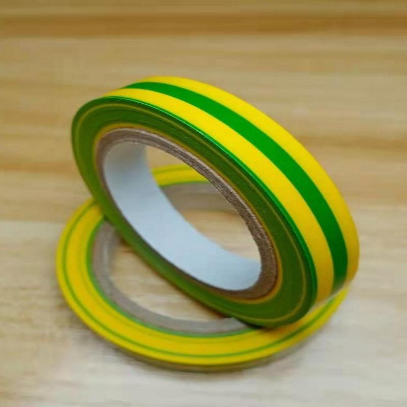 شريط لاصق قوي متعدد الألوان بط - مراجعة Badminton Grip Tape وسعره